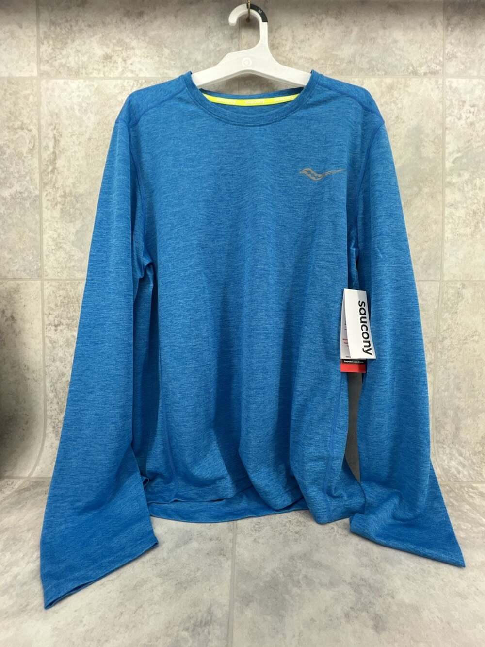 Saucony Stopwatch Long Sleeve Performance Shirt Men's Size M